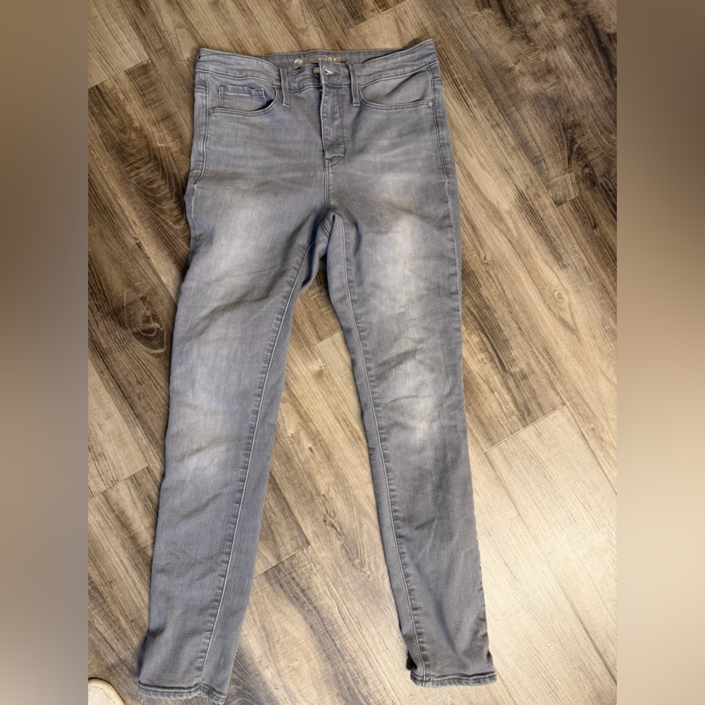 Athleta Women's Sculptek Jeans in Light Gray